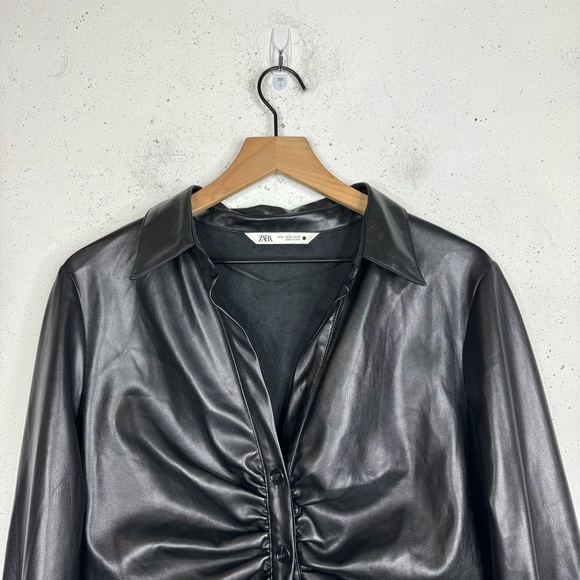 Zara Faux Leather Vegan Leather Button Down Blouse Top Size XL - Picture 4 of 11